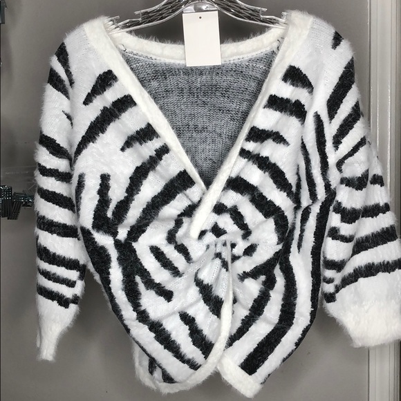 Zebra Open V-Neck Back Roll Knot Chic Sweater - Picture 8 of 8